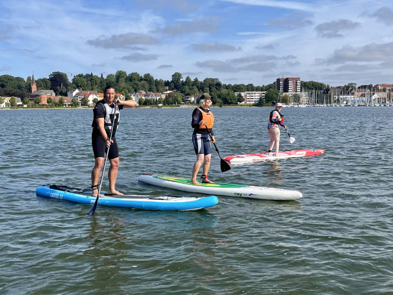 Technikübungen auf dem SUP-Brett